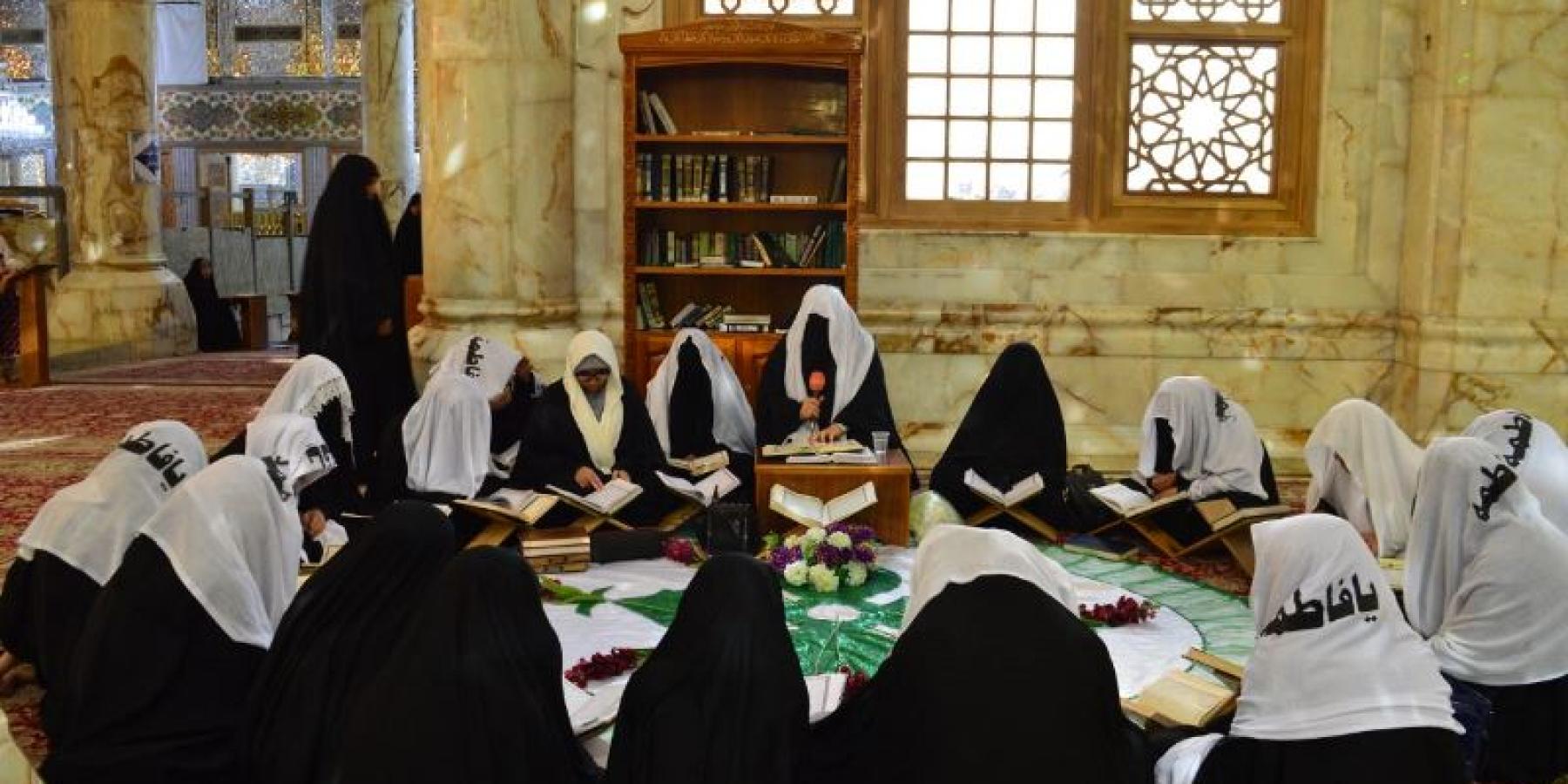 استاذات مؤسسة ريحانة المصطفى في ضيافة القسم النسوي في العتبة العلوية المقدسة
