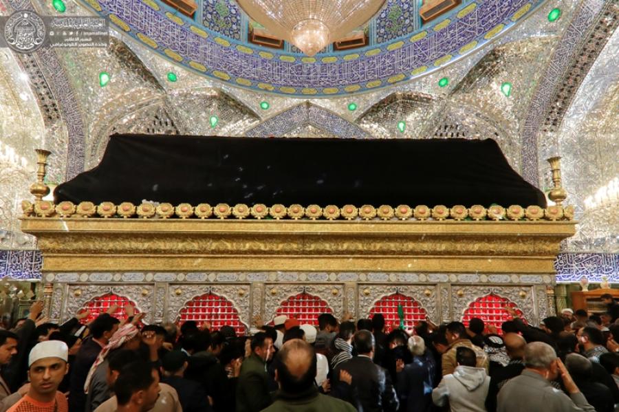 The Personnel of the Imam Ali (PBUH) Holy Shrine Commemorate the Martyrdom of the Grand Lady Fatima al-Zahra (PBUH)