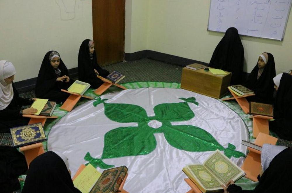 معهد الكوثر القرآني النسوي في العتبة العلوية المقدسة يطلق دورة زهور الولاية القرآنية للفتيات