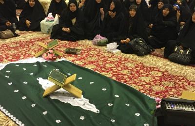 قسم الشؤون النسوية في العتبة العلوية يقيم احتفالا بمناسبة الذكرى العطرة لولادة الإمام الرضا (عليه السلام)