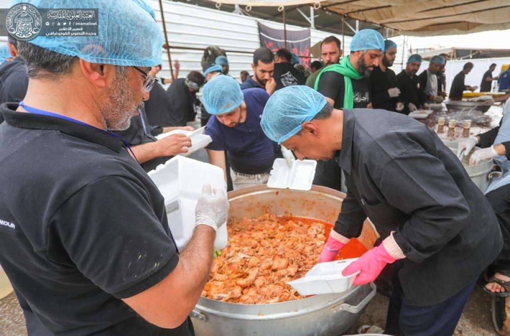 استراحة يعسوب الدين التابعة للعتبة العلوية المقدسة تقدم ( 30 ) ألف وجبة طعام في اليوم