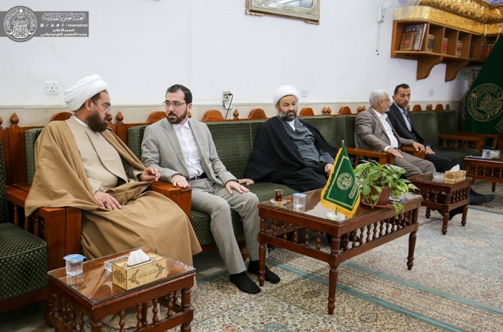 وفد مؤسسة الإمام الحسين (عليه السلام ) الدولية يبحث مع الأمين العام للعتبة العلوية المقدسة سبل التعاون المشترك
