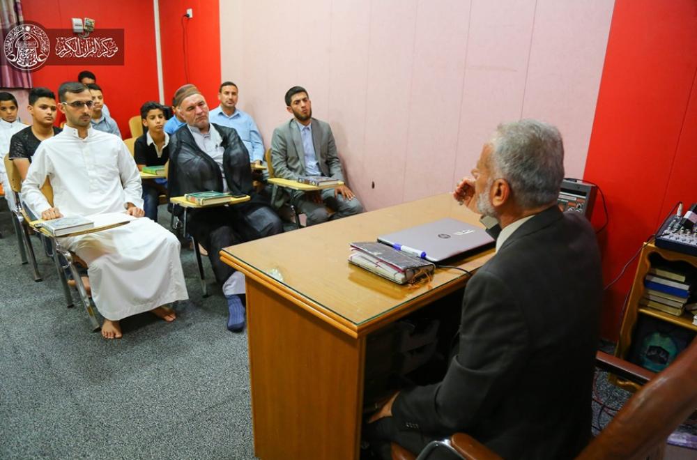 مركز القراَن الكريم يستضيف نخبة من أساتذة القرآن الكريم في ورشة علمية لطلبة دوراتها 