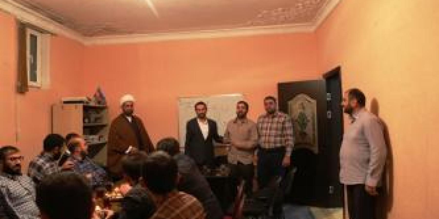 وفد العتبة العلوية المقدسة الى أذربيجان يزور مؤسسة الحكمة للدراسات الاسلامية في العاصمة باكو