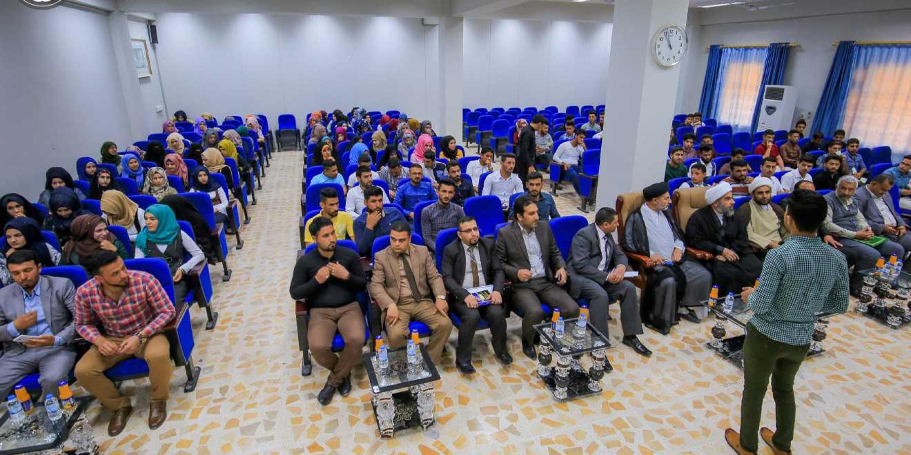 قسم الشؤون الدينية يقيم ندوة حوارية لإيصال وصايا المرجعية العليا للنخب الجامعية في محافظة واسط