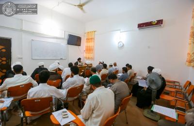 معهد الإمام علي(ع) للدراسات القرآنية يقوم بإعداد أساتذة علوم القرآن ويقيم عدد من الدورات القرآنية