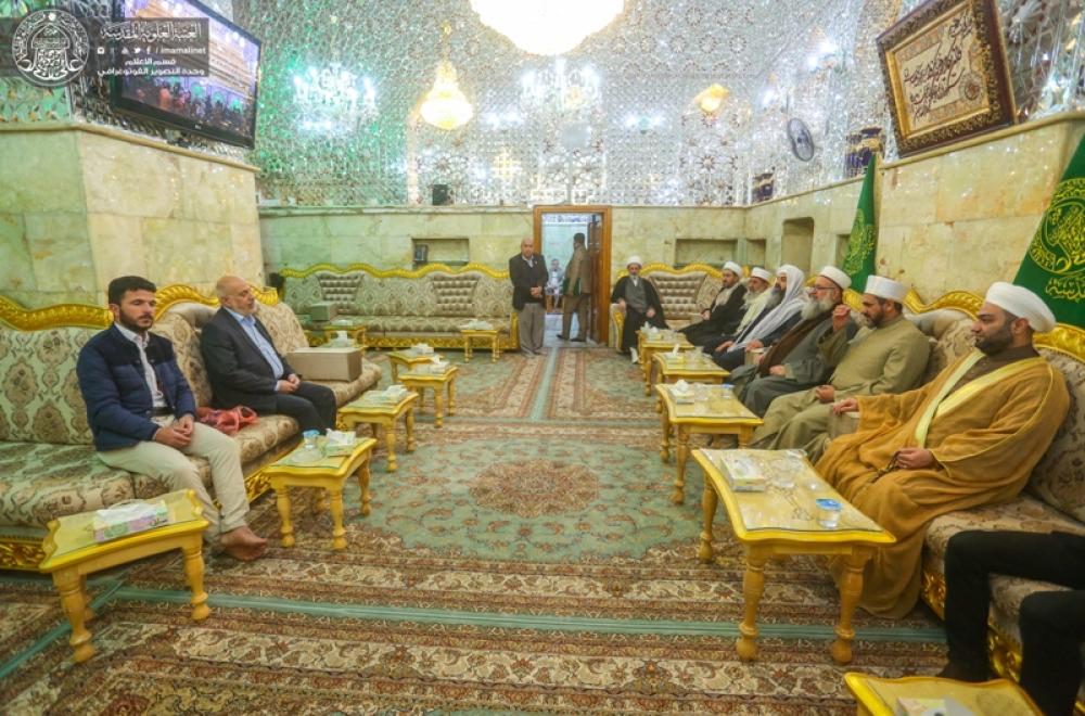 وفد من جمعية علماء تركمان العراق يتشرفون بزيارة مرقد أمير المؤمنين (عليه السلام)