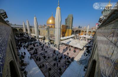 (قلدناكم الدعاء والزيارة)...شارك المؤمنين وهم يؤدون مراسيم الزيارة و الدعاء اليوم الجمعة في رحاب المولى أمير المؤمنين (عليه السلام)  – صور –