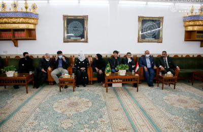 وزيرة الإنتاج الحربي الباكستاني تبدي إعجابها بالمعالم التاريخية والأثرية في المرقد العلوي الطاهر