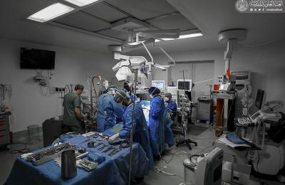 برعاية العتبة العلوية المقدسة... إجراء عمليات معقدة للأطفال من ذوي التشوهات القلبية الولادية بالتعاون مع فريق طبي دولي 