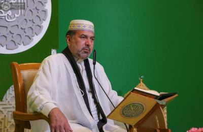 مركز القرآن الكريم في العتبة العلوية يكشف عن هوية ٤٠ قارئًا شاركوا في برامجه الرمضانية