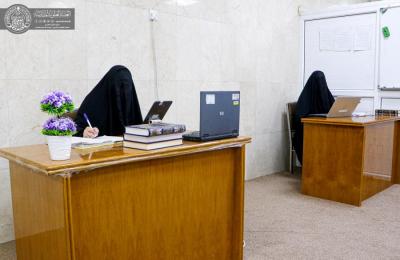 دار القرآن الكريم النسوية في العتبة العلوية تُخرّج دورة جديدة في (تعليم القراءةِ التفكيكية)