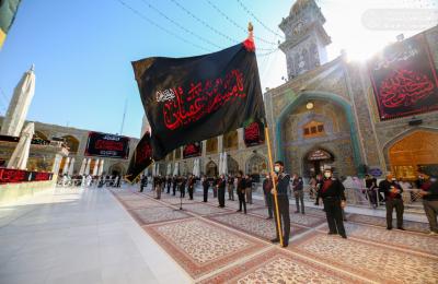 منتسبو العتبة العلوية يحيون مراسم شهادة سفير الحسين مسلم بن عقيل (ع) خلال الزيارة الصباحية