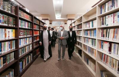 العتبة العلوية المقدسة تفتتح (مكتبة الروضة الحيدرية ) في مقرها الجديد