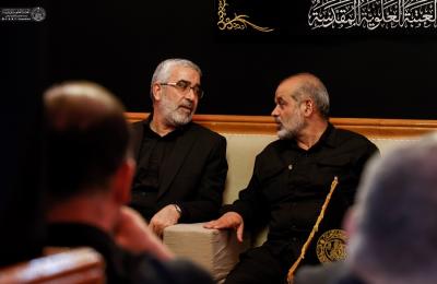 وزير الداخلية الإيراني والوفد المرافق له يتشرفان بزيارة مرقد أمير المؤمنين (ع)