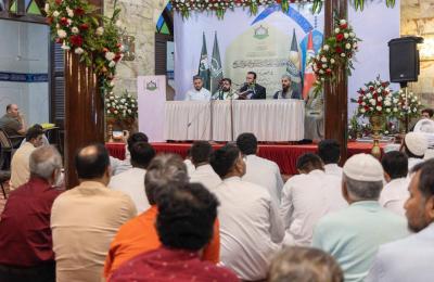 وفد العتبة العلوية المقدسة يشارك بإقامة محفل قرآني في مسجد موكال بمدينة مومباي الهندية
