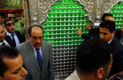 رئيس الوزراء نوري كامل المالكي يتشرف بزيارة العتبة العلوية المقدسة