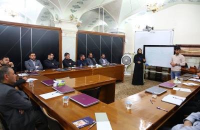 شعبة التنمية البشرية في العتبة العلوية المقدسة تستضيف الاخصائية النفسية (آني شمي)في محاضرةٍ حول التواصل والثقة بالنفس.