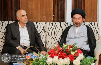 الأمين العام للعتبة العلوية المقدسة يستقبل معاون رئيس بلدية طهران ويناقش معه سبل التعاون المشترك 
