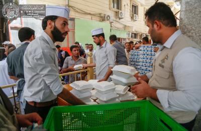 مضيف العتبة العلوية المقدسة: توزيع أكثر من 100 ألف وجبة غذائية في يوم الغدير الأغر