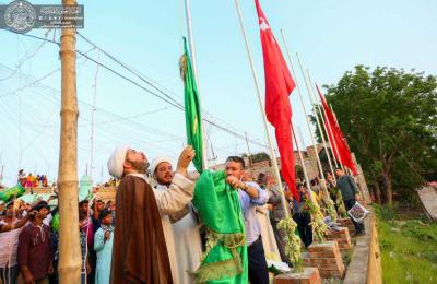 بالصور .. رفع راية أمير المؤمنين (ع)  في مهرجان ولادته العطرة بالهند 