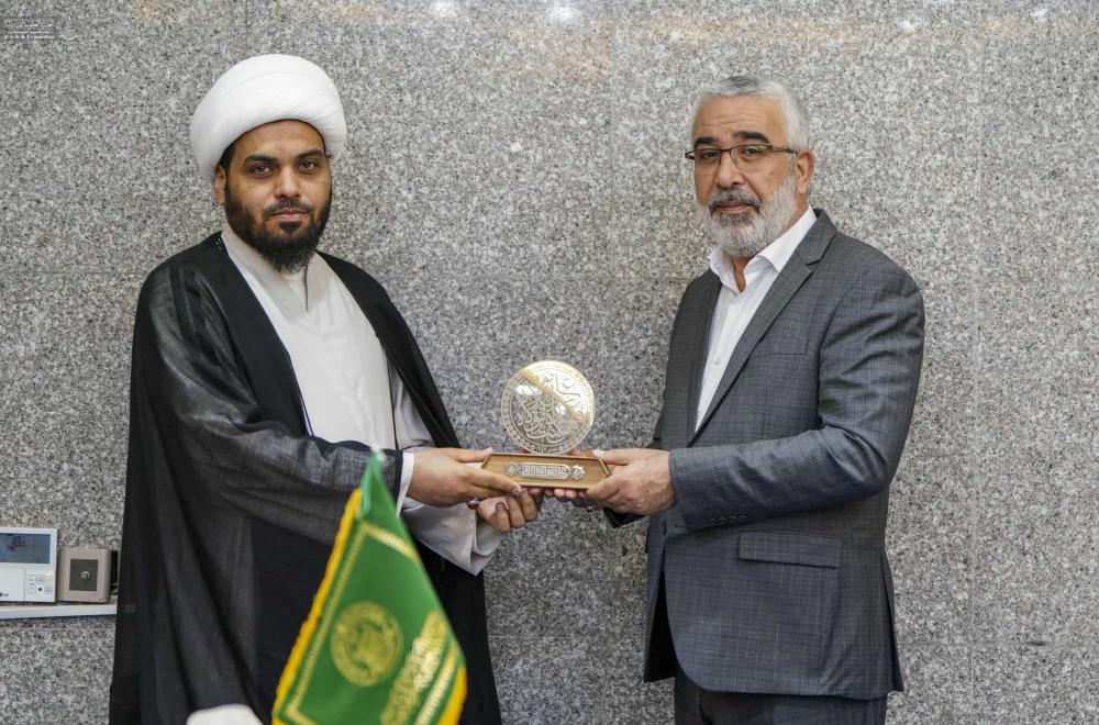 الأمين العامّ للعتبة العلويّة المقدّسة يكرّم رؤساء الأقسام و يُشيد بجهودهم خلال أسبوع الغدير الأغرّ الثالث عشر