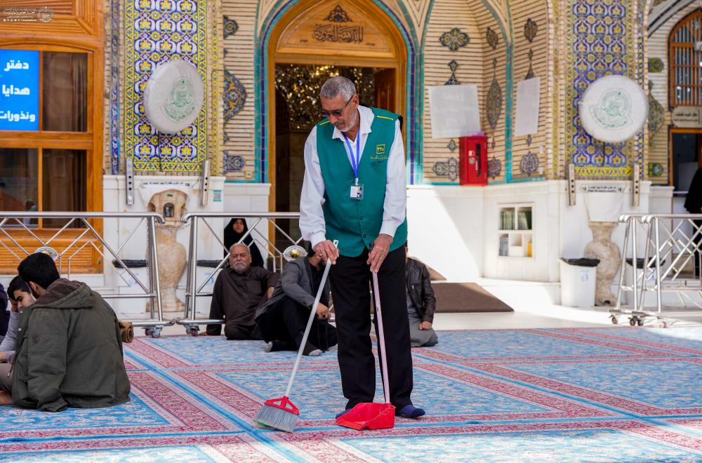 مئات المُتشرّفين يُشاركون يوميًّا في خدمة الزائرين .. خطّة إسناد متكاملة لشعبة المُتشرّفين خلال شهر رمضان المبارك  