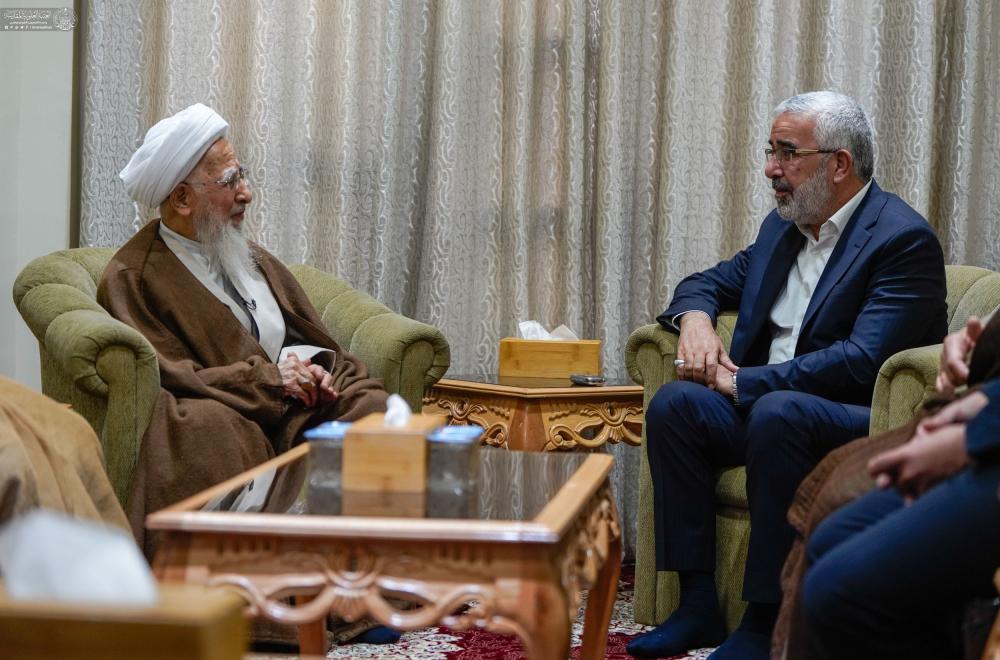 الأمين العام للعتبة العلوية المقدسة يلتقي المرجع الديني سماحة الشيخ جوادي آملي