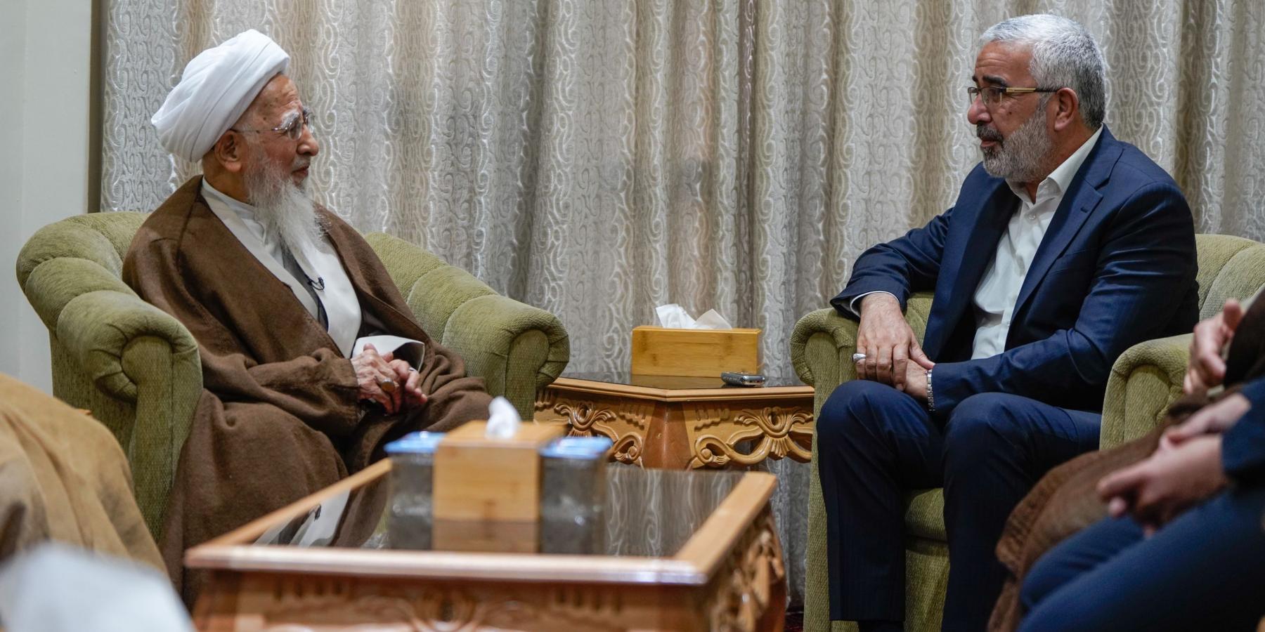 الأمين العام للعتبة العلوية المقدسة يلتقي المرجع الديني سماحة الشيخ جوادي آملي
